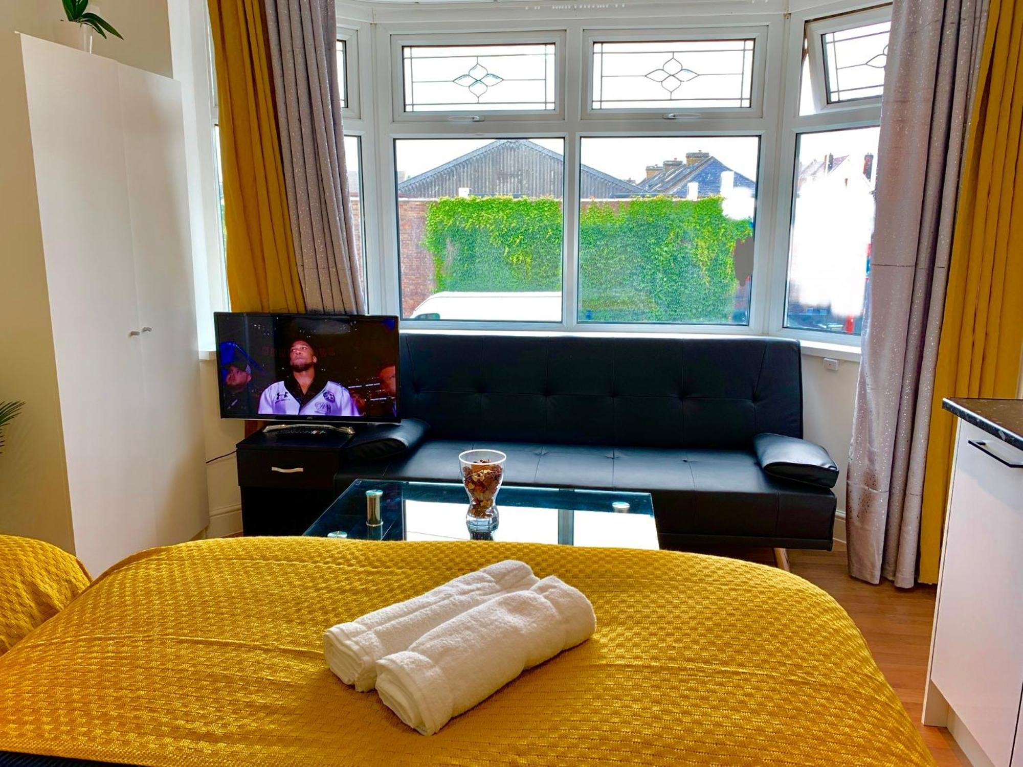 Apartments, Private Bathroom, Kitchenette, Parking, Np6 Appartamento Londra